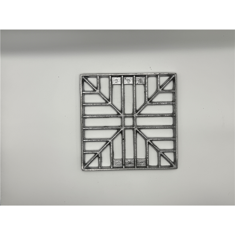 Square alloy grid